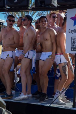 Lezbiyen, Eşcinsel, biseksüel ve transseksüel insanların sokaklarda Sitges, İspanya'nın 17 gururu. Haziran, 2018