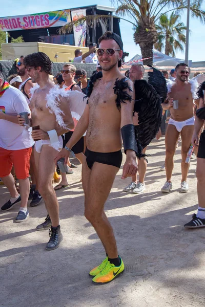 Lezbiyen, Eşcinsel, biseksüel ve transseksüel insanların sokaklarda Sitges, İspanya'nın 17 gururu. Haziran, 2018