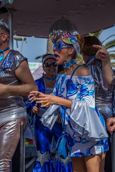 Lezbiyen, Eşcinsel, biseksüel ve transseksüel insanların sokaklarda Sitges, İspanya'nın 17 gururu. Haziran, 2018