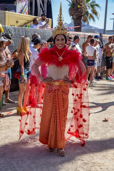 Lezbiyen, Eşcinsel, biseksüel ve transseksüel insanların sokaklarda Sitges, İspanya'nın 17 gururu. Haziran, 2018