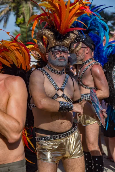 Lezbiyen, Eşcinsel, biseksüel ve transseksüel insanların sokaklarda Sitges, İspanya'nın 17 gururu. Haziran, 2018