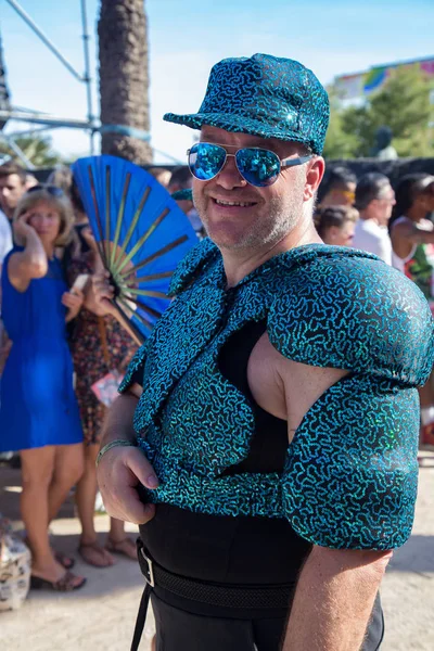 Lezbiyen, Eşcinsel, biseksüel ve transseksüel insanların sokaklarda Sitges, İspanya'nın 17 gururu. Haziran, 2018