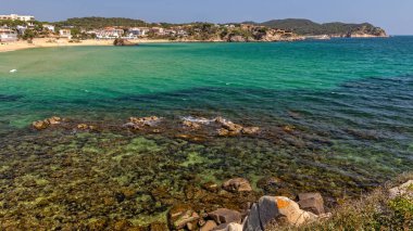 Costa Brava, köy İspanya La Fosca güzel koyda