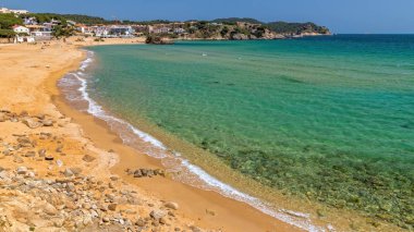 Costa Brava, köy İspanya La Fosca güzel koyda