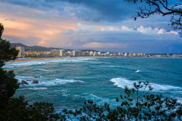 Закат Света Над Испанским Океаном — стоковое фото