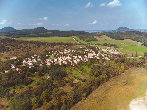 Photo Aérienne Drone Des Lacs Près Lac Balaton Hongrie Village — Photo