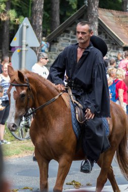 Sonbahar Badacsony bir köyde geleneksel Macar üzüm olay katılımcı. 09. 09. 2018 Macaristan