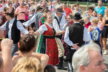Sonbahar Badacsony bir köyde geleneksel Macar üzüm olay katılımcı. 09. 09. 2018 Macaristan