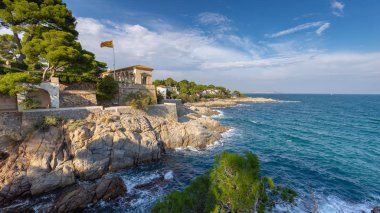 Sagaro köyü yakınlarında güzel İspanyol Sahil peyzaj