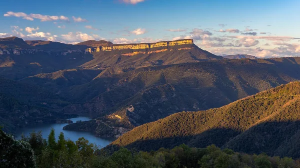 Schöne Spanische Landschaft Der Nähe Des Kleinen Dorfes Rupit — Stockfoto