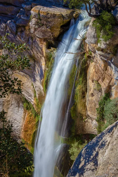 Schöner Großer Wasserfall Spanien Katalonien Nahe Dem Kleinen Dorf Rupit — Stockfoto