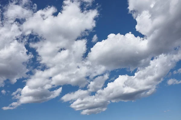 White Cirrus Clouds Blue Sky — Stock Photo, Image