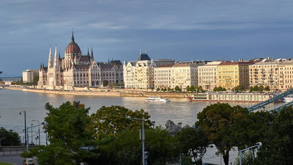 Velmi Pěkné Slavného Parlamentu Hlavním Městě Budapešť Maďarsko — Stock fotografie