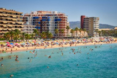 İspanya, 15 Costa Brava (köy Sant Antoni de Calonge) sahilde. 07. 2017 İspanya