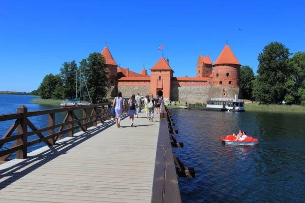 Trakai Lituania Giugno 2018 Castello Dell Isola Trakai Con Mura — Foto Stock