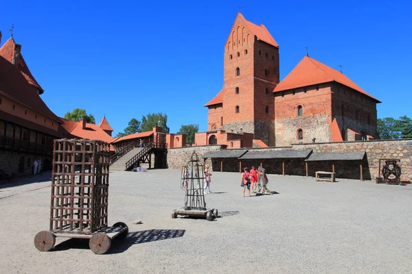 Trakai Lituania Giugno 2018 Castello Dell Isola Trakai Con Mura — Foto Stock