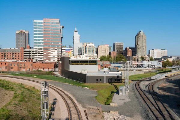 Raleigh Kwietnia 2018 Raleigh North Carolina Skyline Mostu Avenue Boylan — Zdjęcie stockowe