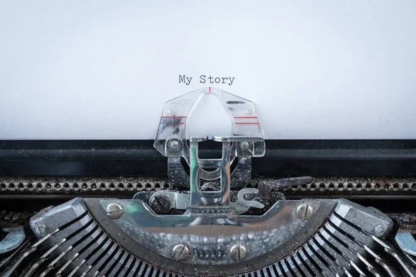 Story Texto Digitado Uma Velha Máquina Escrever — Fotografia de Stock