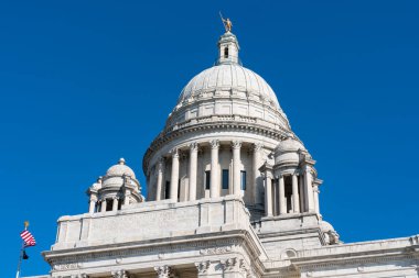 Rhode Island State Capitol binası Providence'de cephe