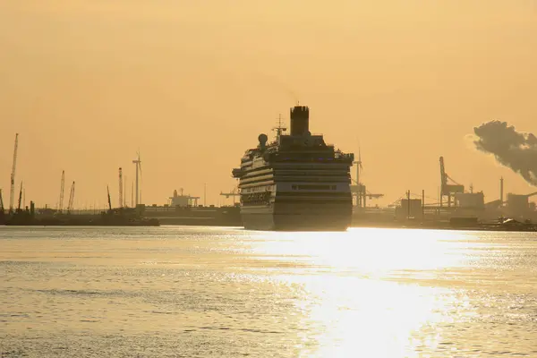 Velsen Paesi Bassi Maggio 2018 Costa Favolosa Tramonto Canale Del — Foto Stock