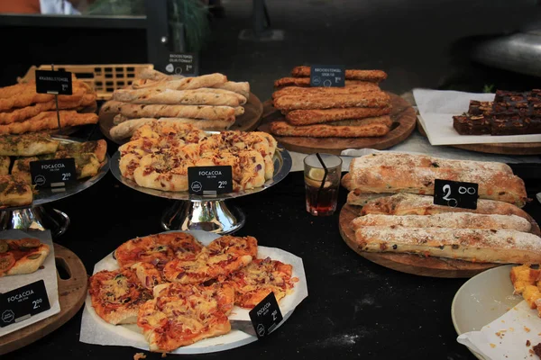 Pane Artigianale Lusso Mercato Testo Sulle Etichette Informazioni Sul Prodotto — Foto Stock