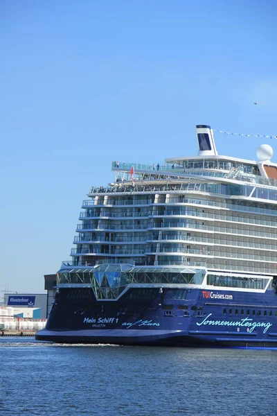 Velsen Nederland Mei 2018 Mein Schiff Tui Cruises Noordzeekanaal Maiden — Stockfoto