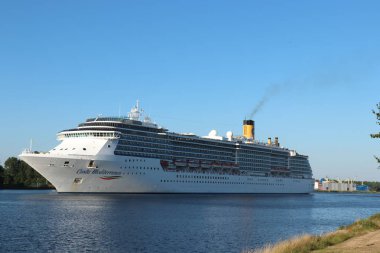 Velsen, Hollanda - Temmuz, 3 2018 Costa Mediterranea kuzey deniz kanal doğru Kuzey Denizi üzerinde