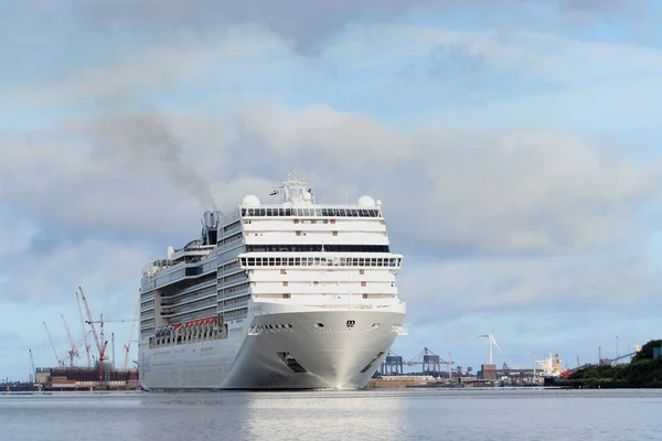 Velsen Niederlande Juli 2018 Msc Magnifica Auf Dem Nordseekanal Betrieben — Stockfoto