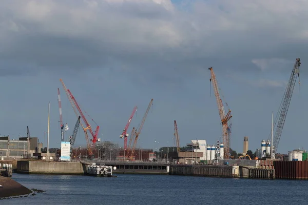 Ijmuiden Nederland Juli 2018 Ijmuiden Zee Vergrendelen Aanbouw Grootste Sluis — Stockfoto