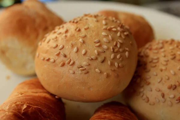 Миниатюрный Свежий Бутерброд Семенами Завтраке — стоковое фото