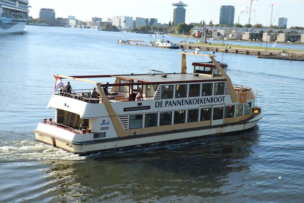 Amsterdam Nizozemsko Září 2018 Pannenkoekenboot Palačinka Loď Poblíž Amsterdamu Terminál — Stock fotografie