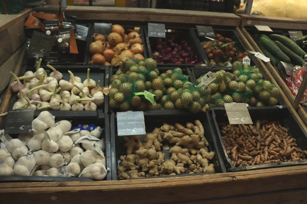 Haarlem Paesi Bassi Ottobre 2018 Curcuma Aglio Zenzero Altri Prodotti — Foto Stock