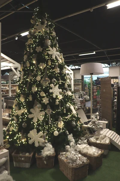 Cruquius Ολλανδία Οκτώβριος 2018 Διακόσμηση Χριστουγεννιάτικο Δέντρο Ένα Κατάστημα Διακόσμηση — Φωτογραφία Αρχείου