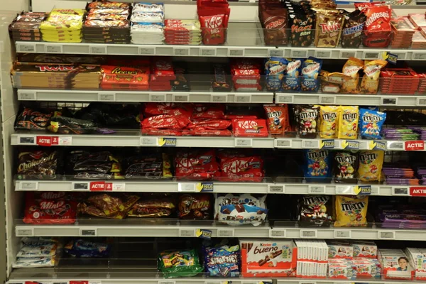 Beverwijk Nederland Oktober 2018 Diverse Merken Van Chocolade Een Supermarkt — Stockfoto