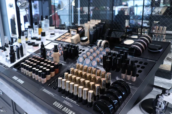 Haarlem Holanda Outubro 2018 Vários Produtos Cosméticos Bobbi Brown Exposição — Fotografia de Stock