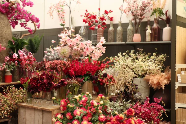 Cruquius Países Bajos Octubre 2018 Flores Artificiales Expuestas Una Tienda —  Fotos de Stock
