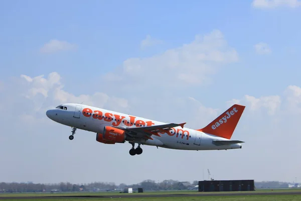 Amszterdam Hollandia 2017 Április Ezmh Easyjet Airbus A319 100 Felszállás — Stock Fotó