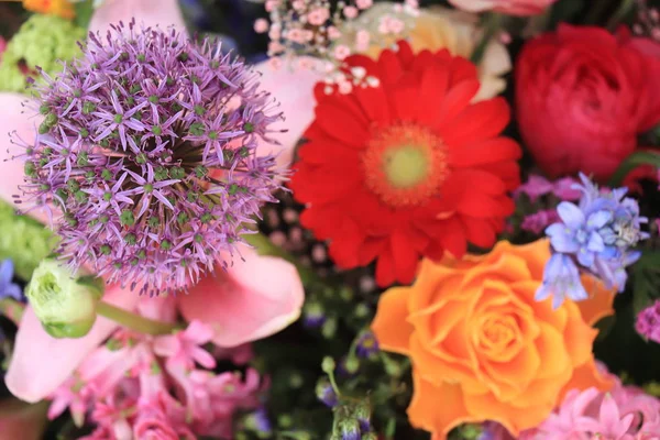 Colorful wedding flowers — Stock Photo, Image