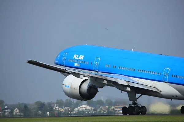 Amsterdam Nederland - 6 mei 2017: Ph-Bqk Klm Boeing 777 — Stockfoto