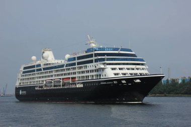 Velsen, Hollanda - 20 Haziran 2017: Azamara Journey - Azamara Kulüp Cruises
