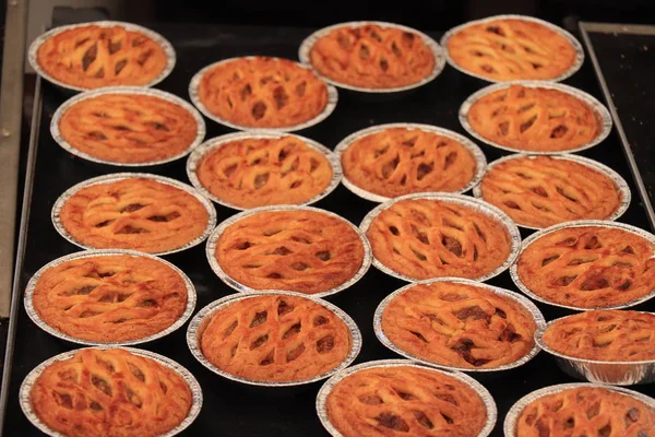 Fresh made mini pies — Stock Photo, Image