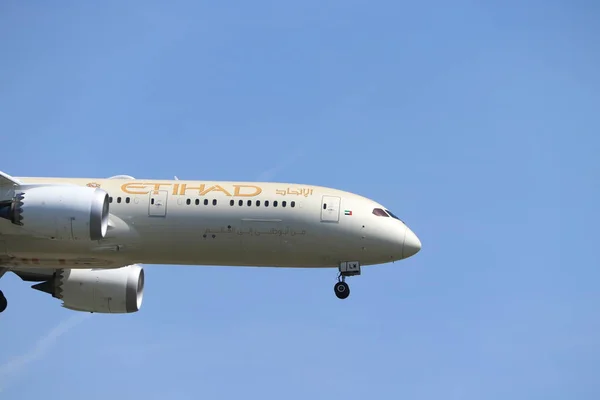 Amsterdam, Holandia-czerwiec, 1st 2019: A6-BLW Etihad Airways Boeing 787 — Zdjęcie stockowe