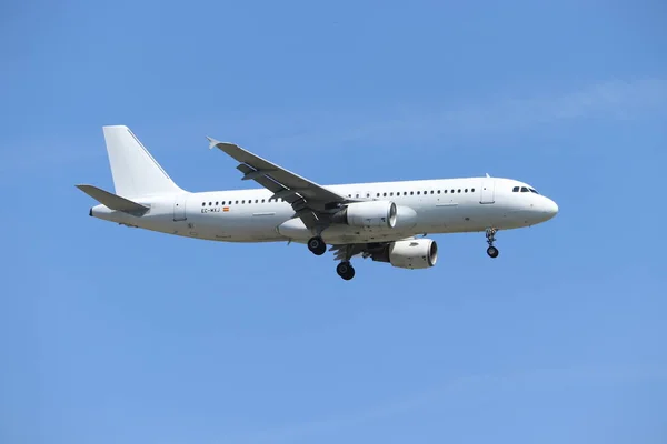 Amsterdam, Países Bajos - 1 de junio de 2019: EC-MXJ Gowair Airbus A320-214 — Foto de Stock