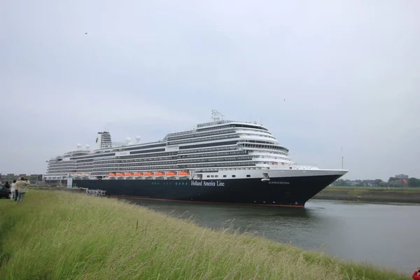 Velsen, Nederländerna - maj, 29 2016: Koningsdam — Stockfoto