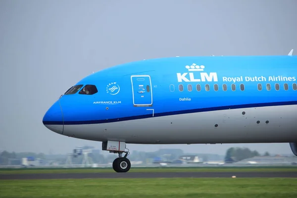 Amsterdam, Holandia - 6 maja 2017: Ph-Bhe Klm Dreamliner — Zdjęcie stockowe