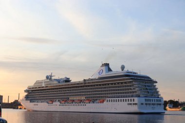 Velsen, Hollanda 30 Ağustos 2019: Bayan Riviera