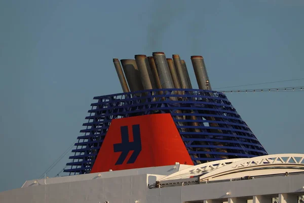 Ijmuiden, 27 juli 2018: Mevrouw Europa 2, geëxploiteerd door Hapag-Lloyd Cruises — Stockfoto