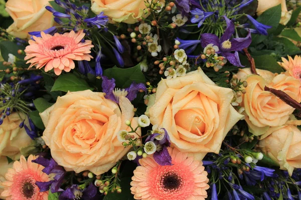 Melocotón flores de boda rosa — Foto de Stock