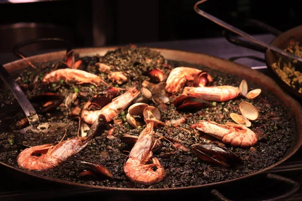 Arros Negre Black Paella Traditional Catalan Seafood Dish Gambas Mussels — ストック写真