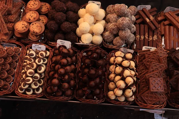 Lussuose Praline Cioccolato Mercato Barcellona Spagna — Foto Stock